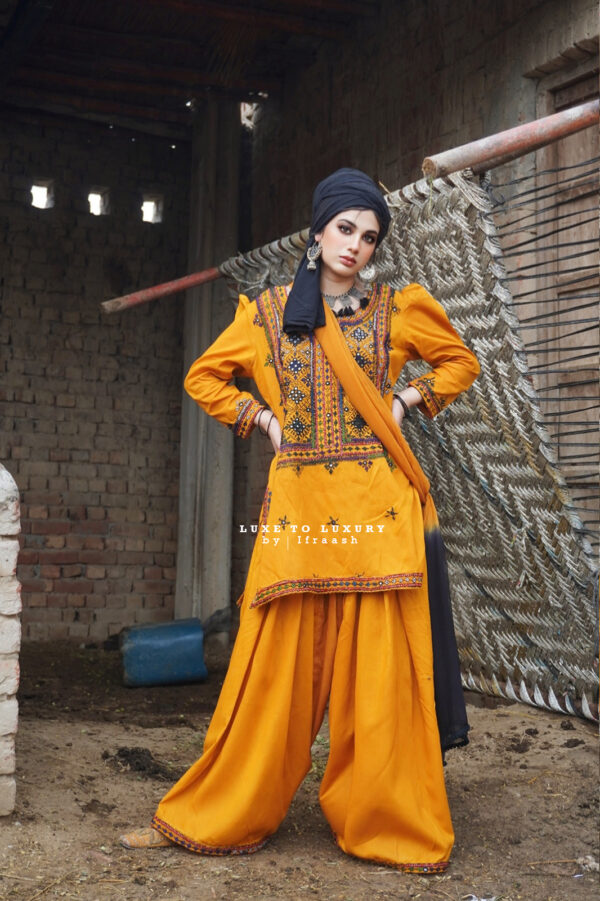 Mustard-3 Pc Balochi Tanka